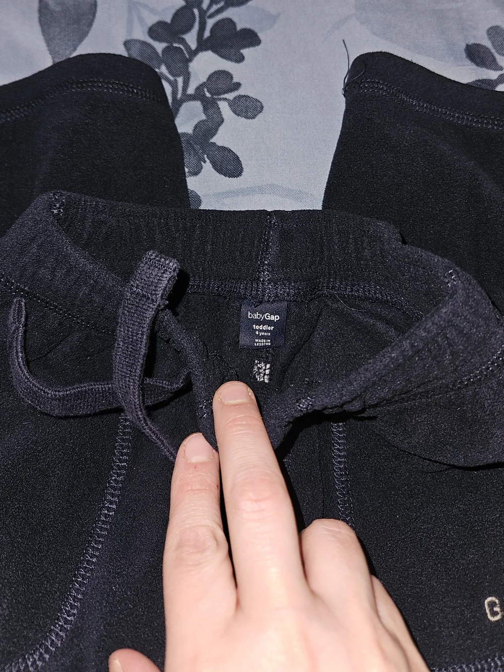 GAP 89 Black Fleece Pants 4T